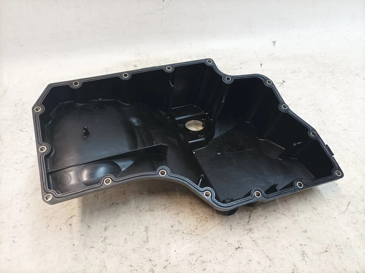 Піддон масляний нижня частина Audi Q7 06L103598R