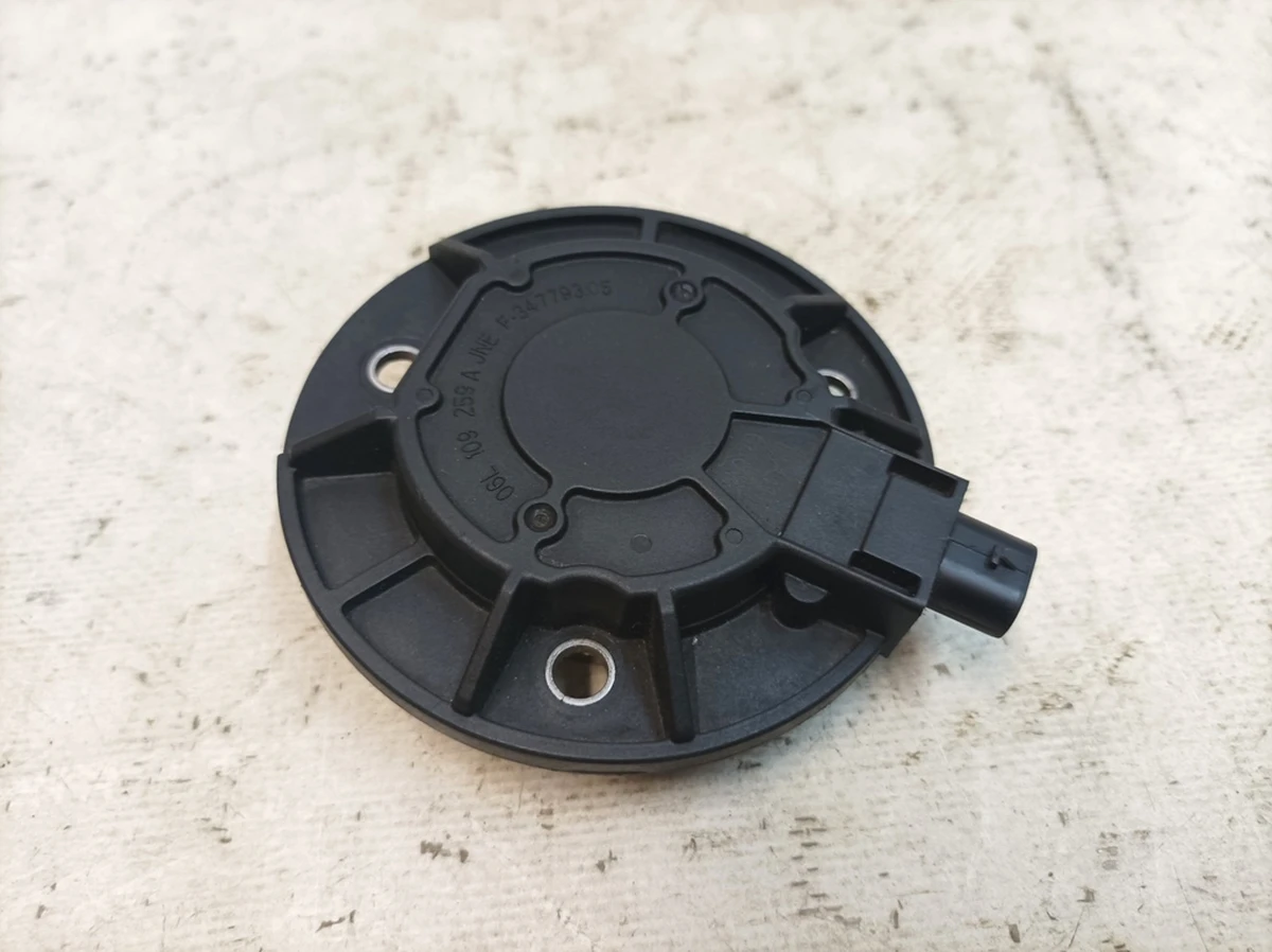 Клапан електромагнітний положення фаз розподільного валу Audi Q7 06L109259A