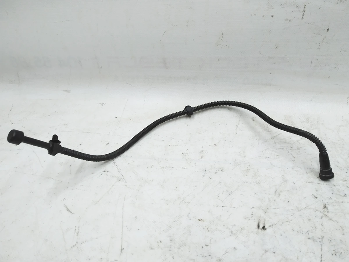 Трубка для видалення повітря Volkswagen E-GOLF 0CZ301472A