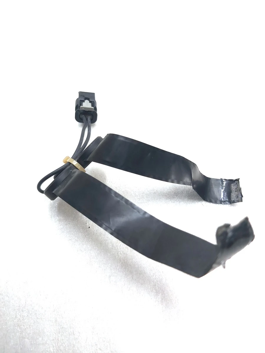 Роз'єм електропроводки підігріву лобового скла зі шлейфом Tesla model Y 1-1718643-1