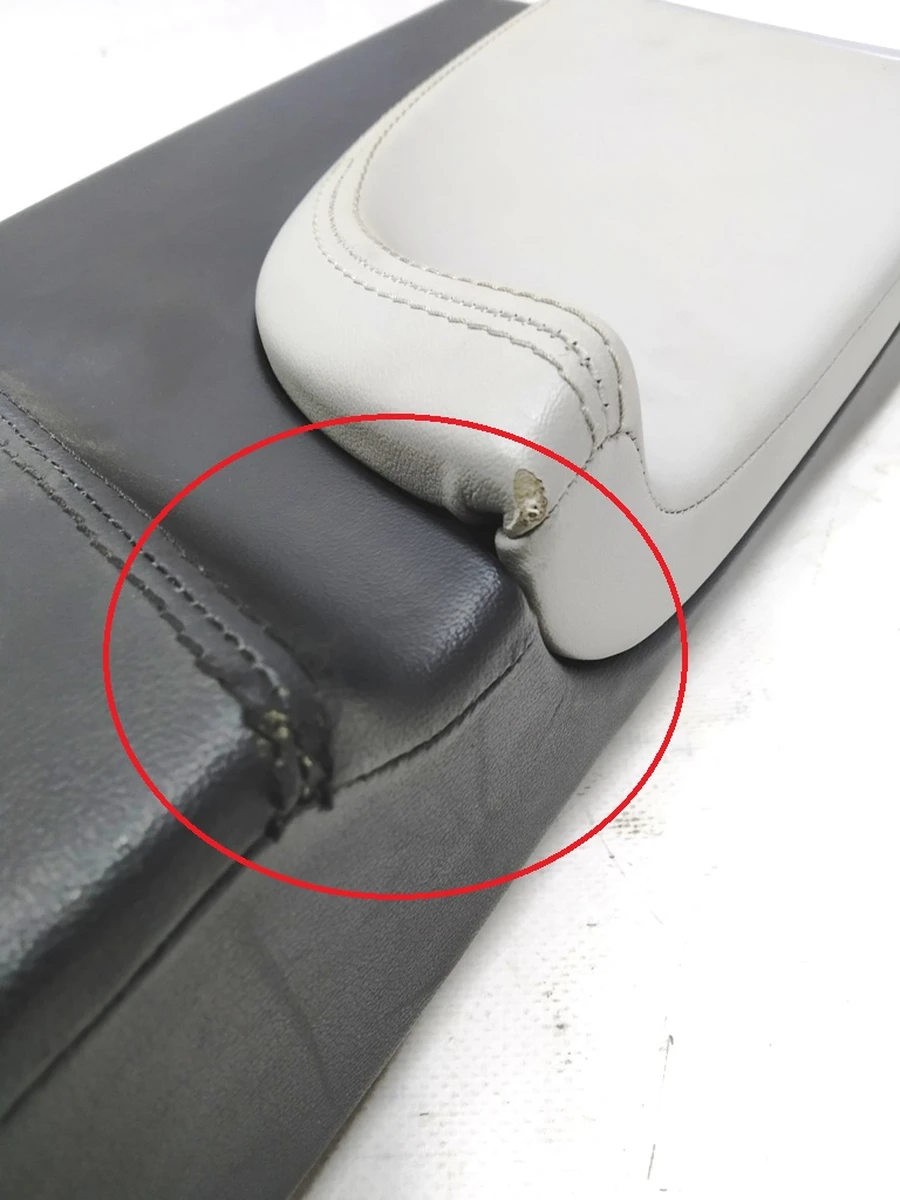 14 Облицовка стойки B нижняя левая PVC GREY с повреждением Tesla model S 1024631-09-C