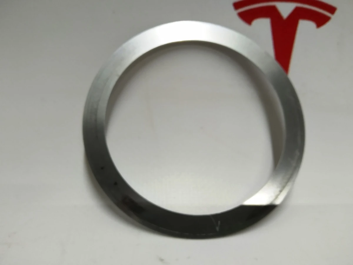 1 Differential adjustment plate Tesla model S 1002592-01-X