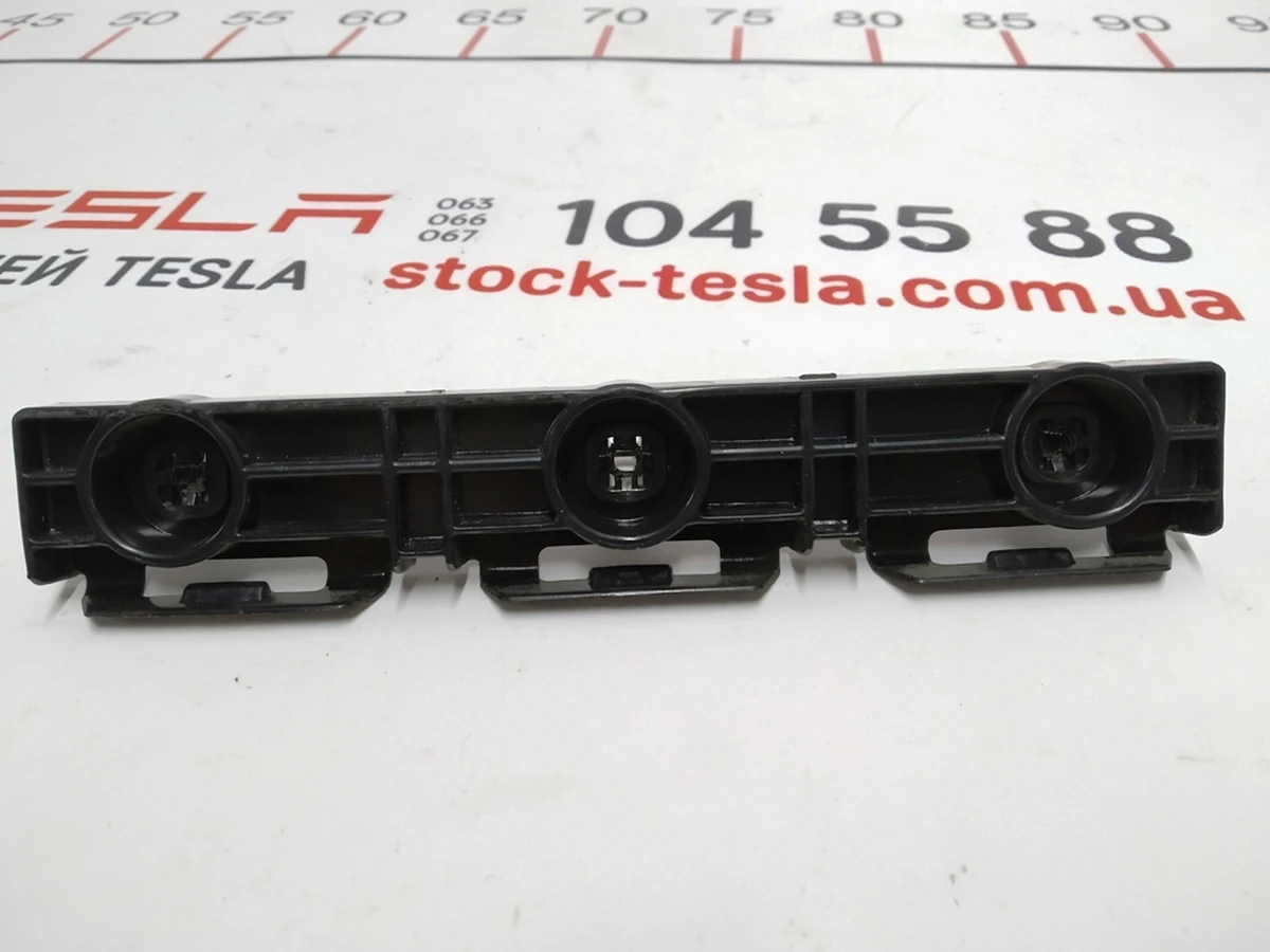 8 Door sill guide left/right rear Tesla model S, model S REST 1003691-00-B