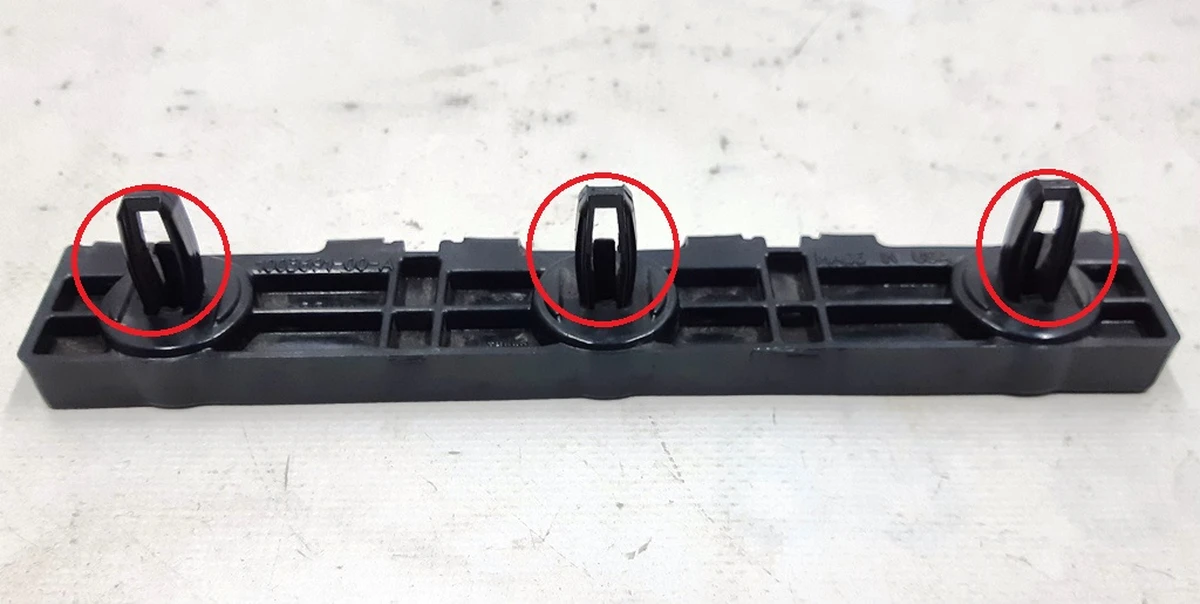 8 Door sill guide left/right rear damaged Tesla model S, model S REST 1003691-00-B