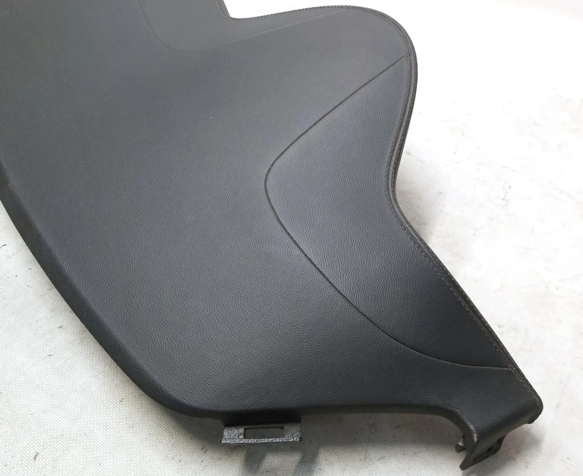 8 Панель торпеди (чорна штучна шкіра) PUR BLK Tesla model S, model S REST 1060695-05-G