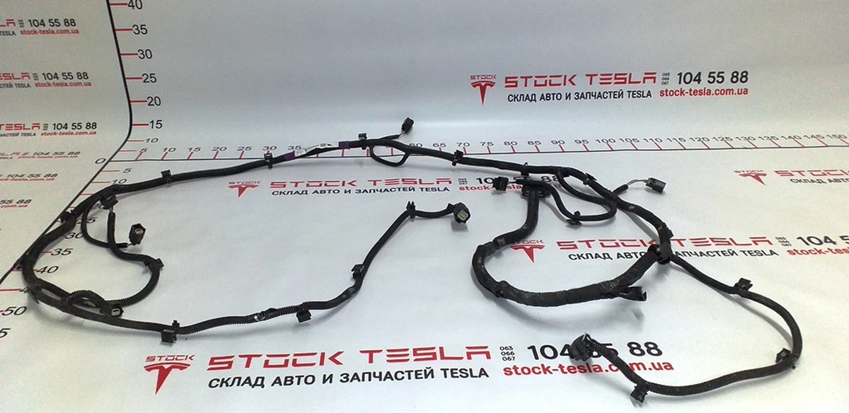 1 Електропроводка переднього бампера (4 парктроніка) (PARK DRIVER ASSIST) Tesla model S 1004420-00-M