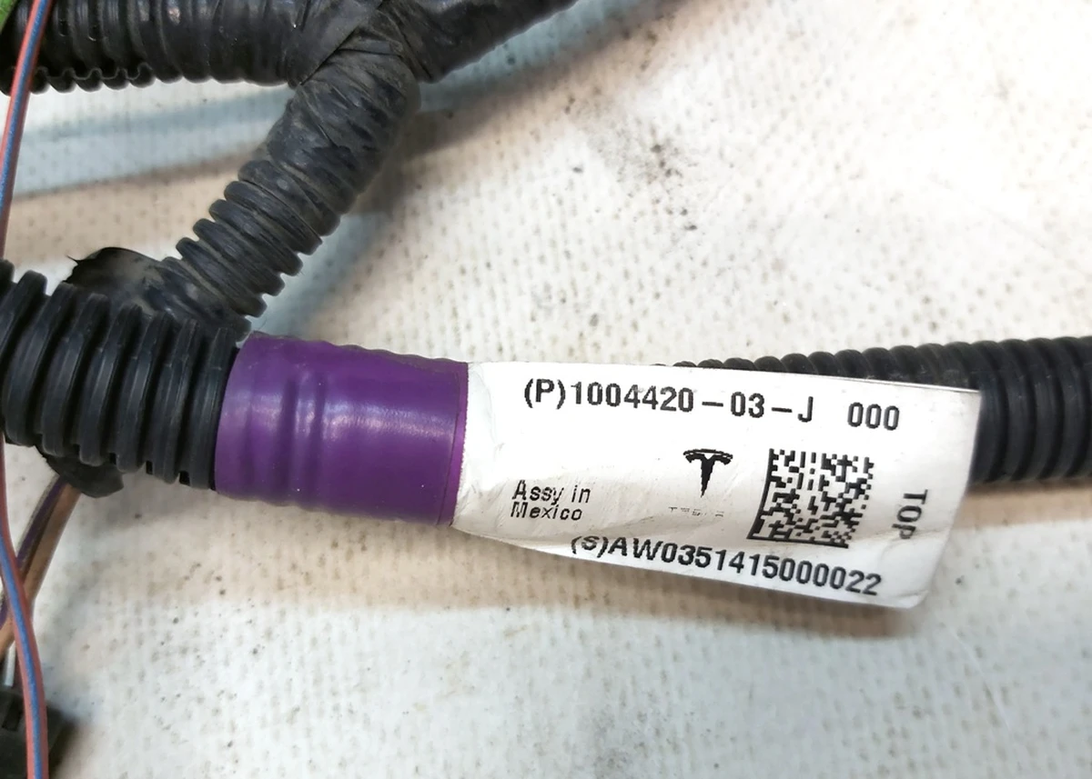 1 FRONT BUMPER HARNESS ASSEMBLY - PARK ASSIST disassembled Tesla model S 1004420-03-H