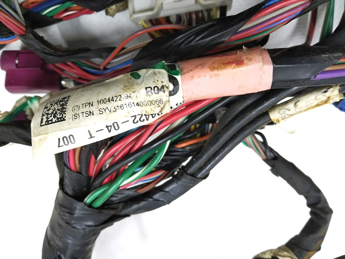 1 Wiring instrument panel (torpedo) RWD disassembled Tesla model S REST 1004422-04-T