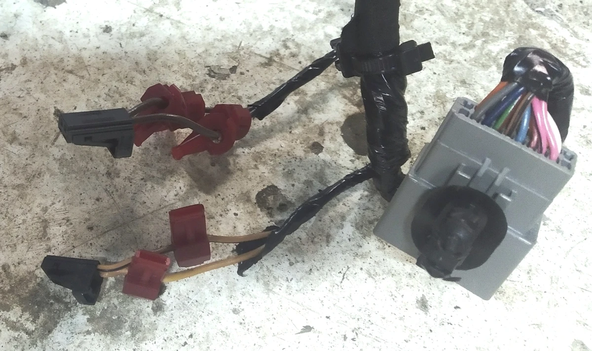 1 Электропроводка инструментальной панели (торпедо) в разбор AWD/RWD Tesla model S 1004422-92-N