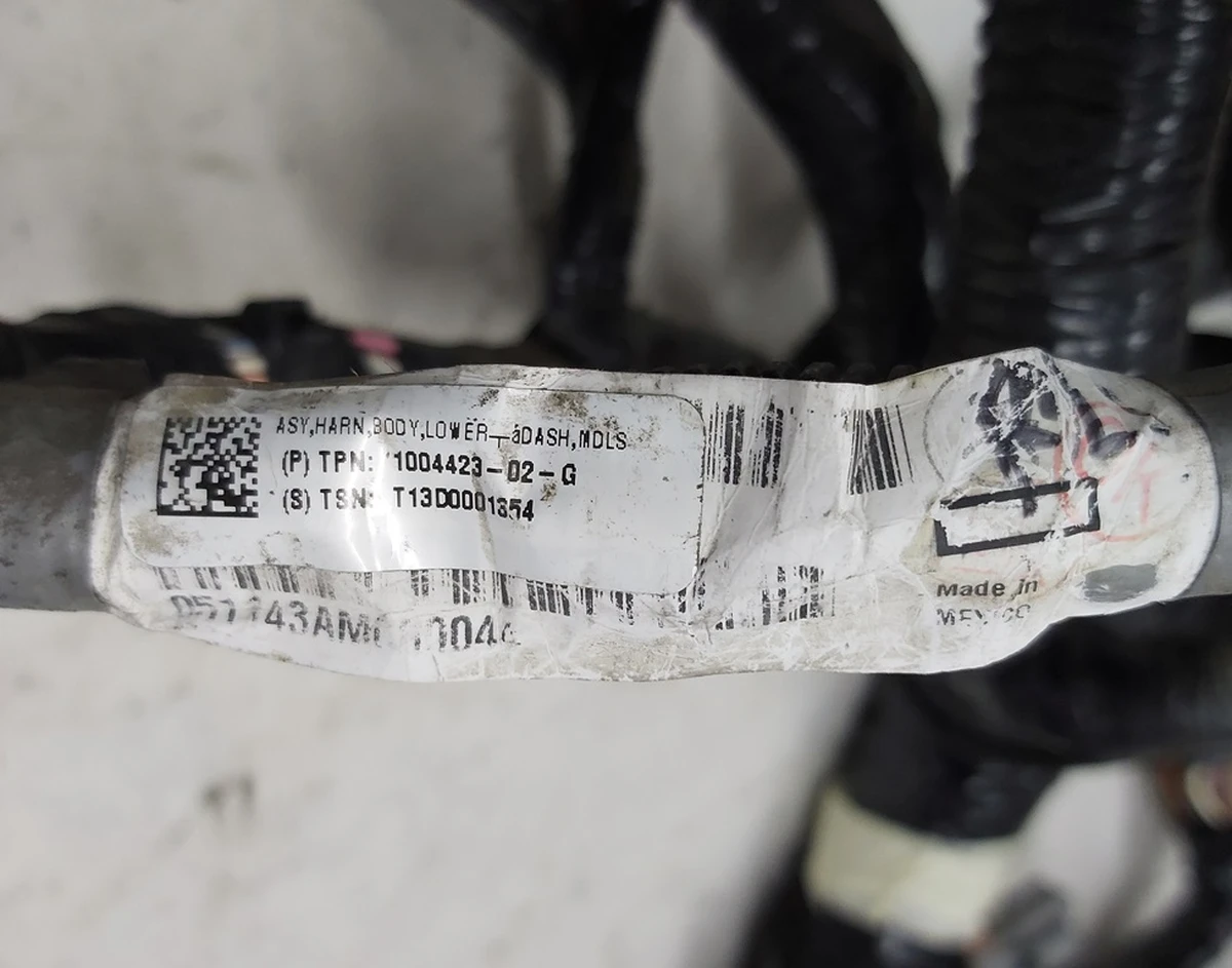 Электропроводка приборной панели кузова нижняя RWD Tesla model S 1004423-02-G