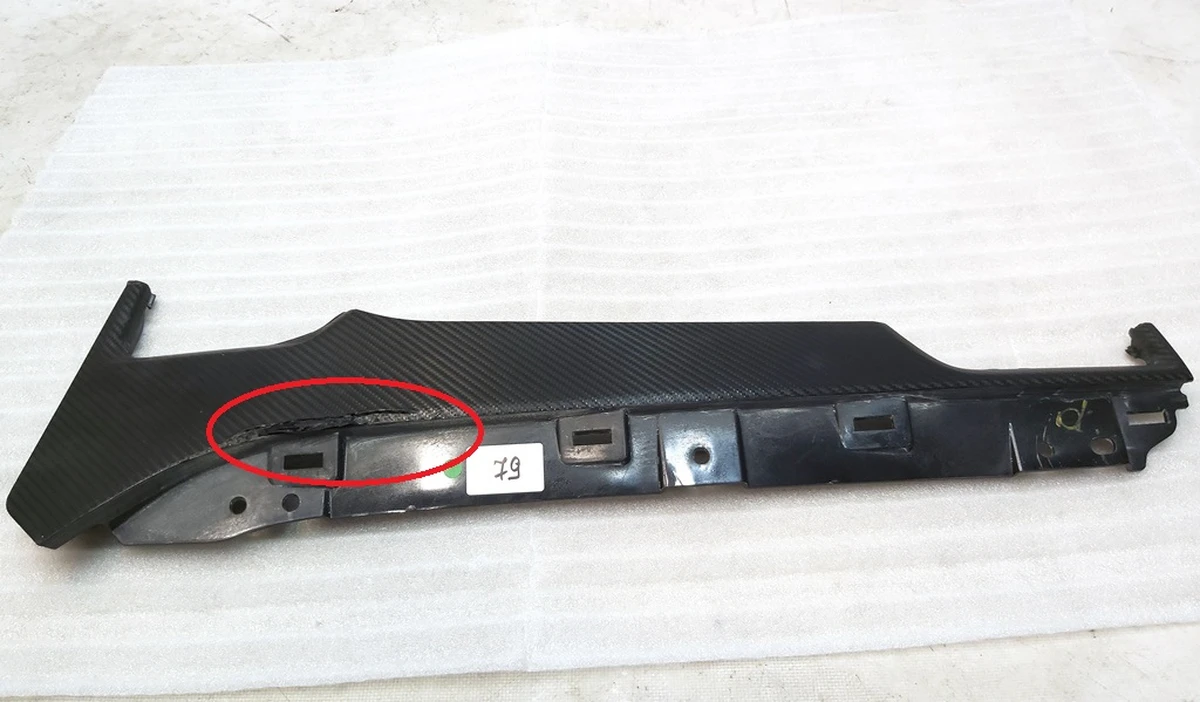 23 Декоративная накладка центральной панели пассажирская CARBON FIBER Tesla model S, model S REST 1004518-04-G