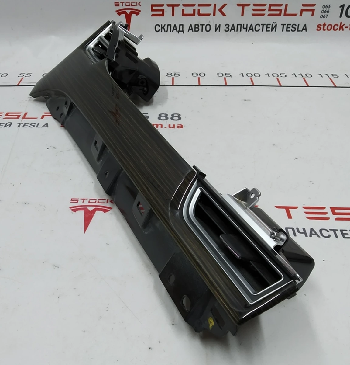 23 Passenger central panel decorative trim OBECHE GLOSS HZ MATA assembly Tesla model S, model S REST 1004518-08-G