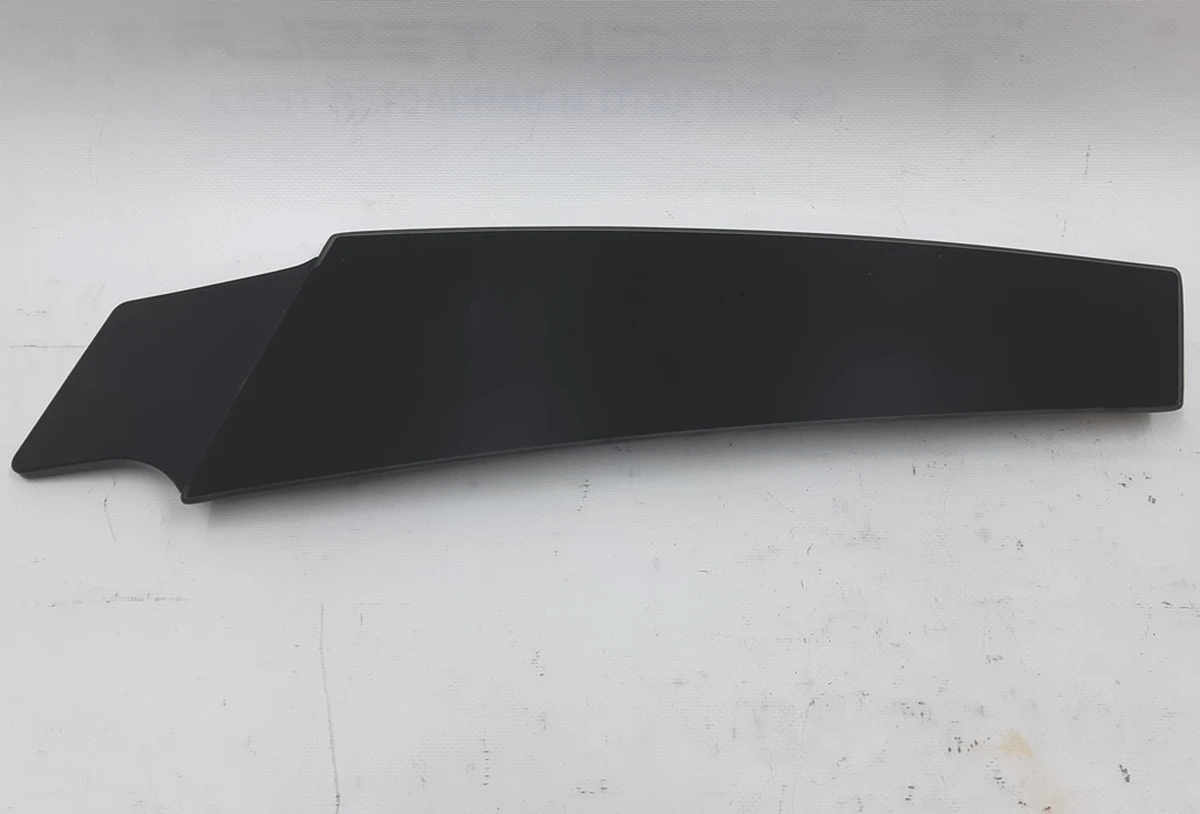 Накладка стійки B зовнішня права (скло) з нижнім пластиком у зборі Tesla model S, model S REST 1004535-00-B