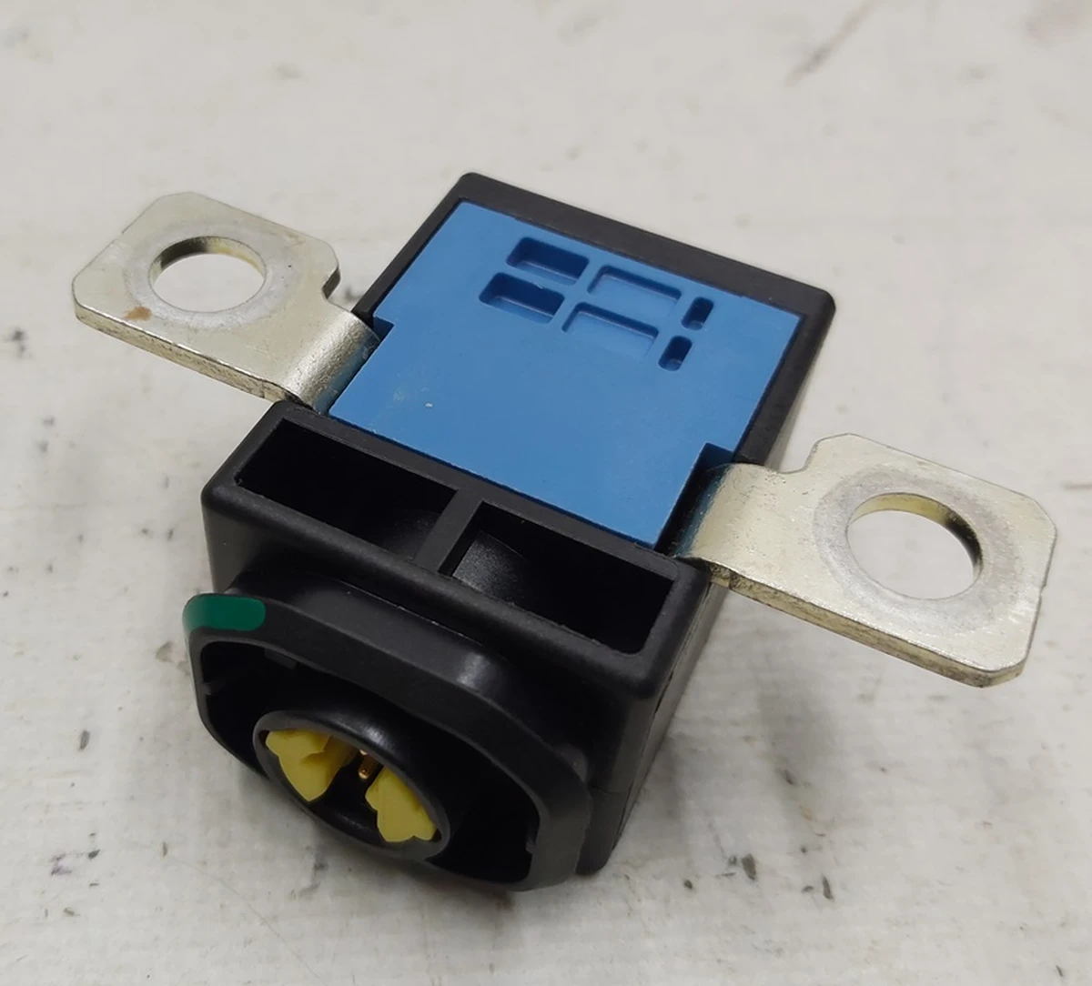 12 Пиропатрон АКБ yellow Tesla model S, model S REST, X 1004635-00-A