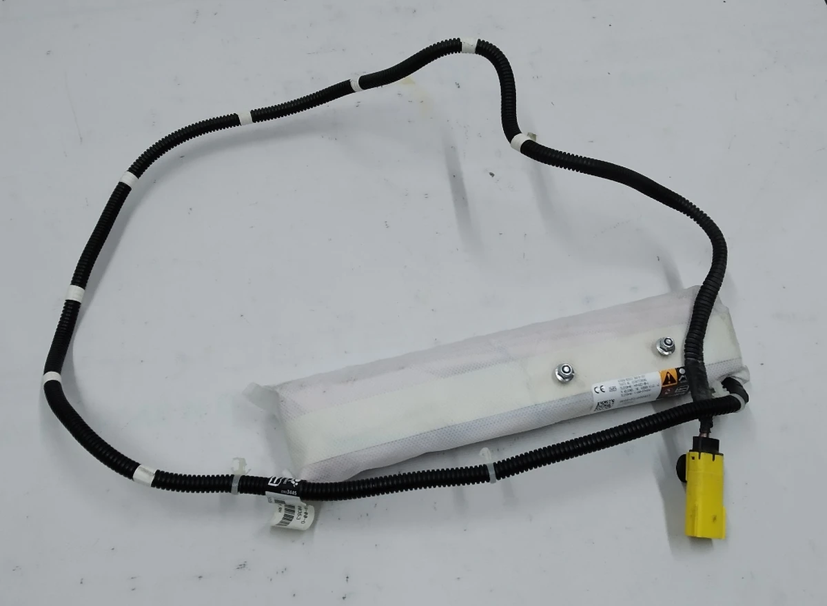 Подушка безпеки пасажирського сидіння Tesla model S REST, model S 1058006-02-B