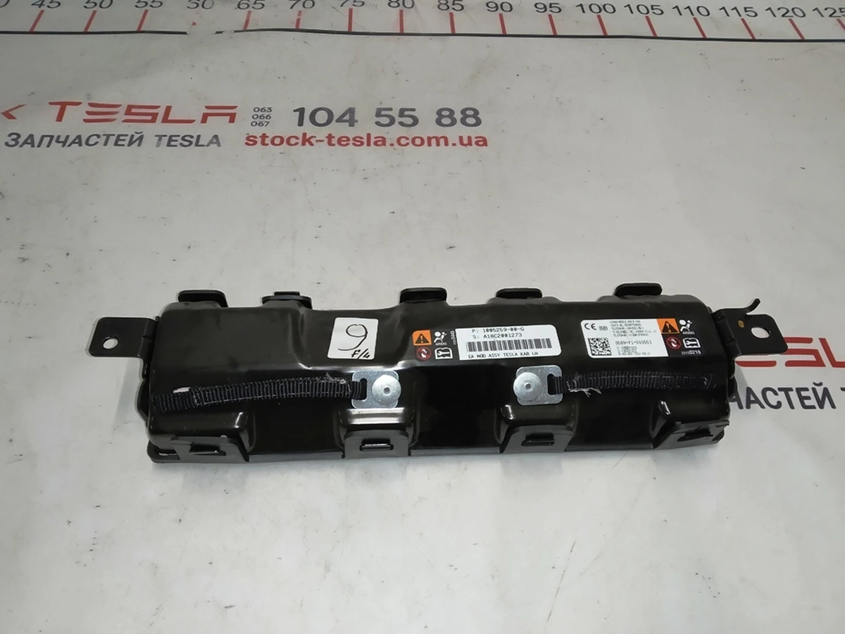 2 Подушка безпеки водія коліна Tesla model S, model S REST, model X 1005259-00-G