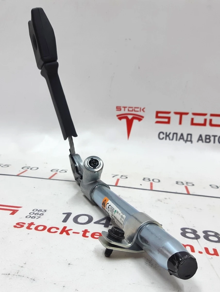 2 MSX- 1ST ROW LAP PRETENSIONER, BLK, MODEL S - RH, MODEL X - LH Tesla model S, model S REST, model X 1005265-05-F