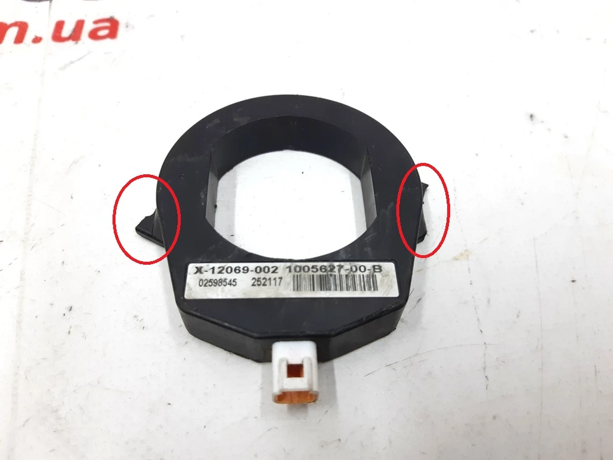 1 Антена бездротового ключа котушка з пошкодженням корпусу Tesla model S, model S REST 1005627-00-B