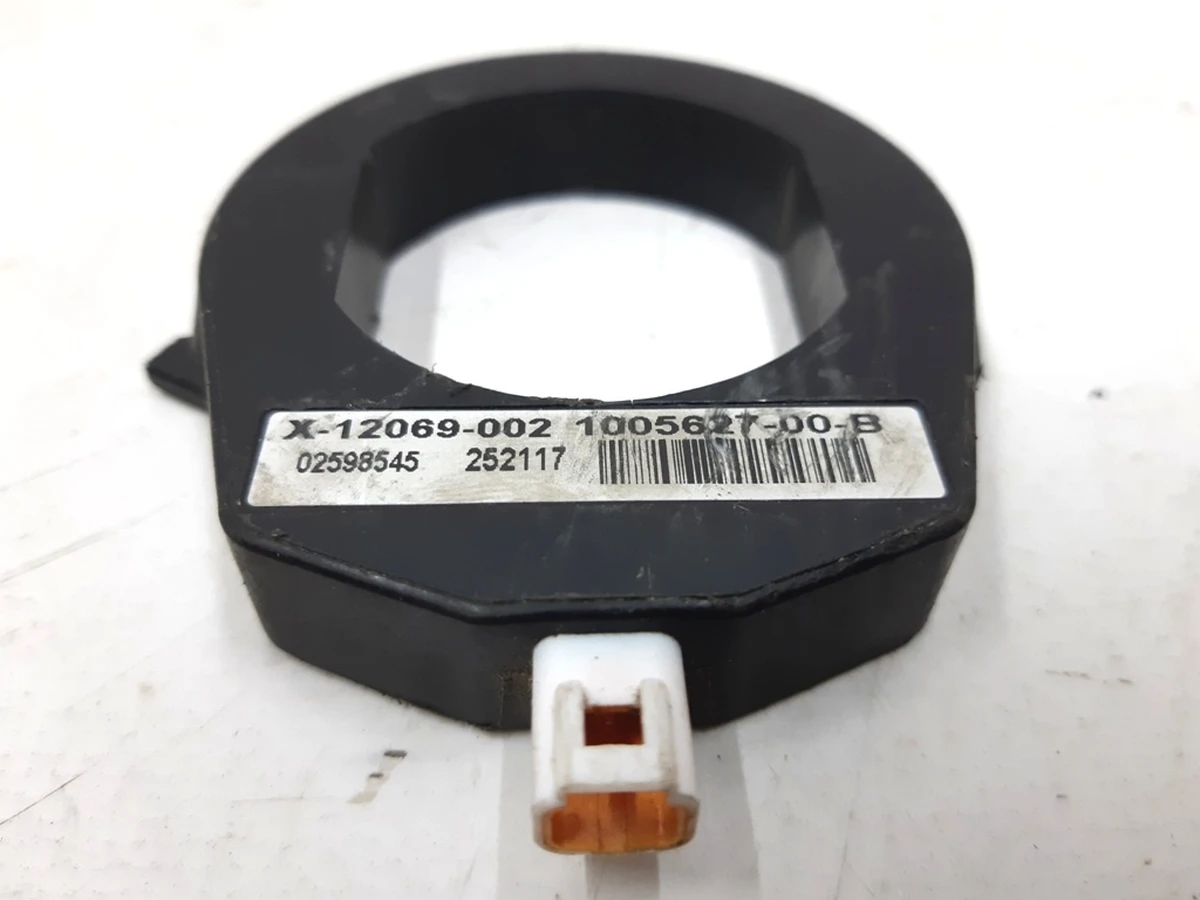 1 Антена бездротового ключа котушка з пошкодженням корпусу Tesla model S, model S REST 1005627-00-B