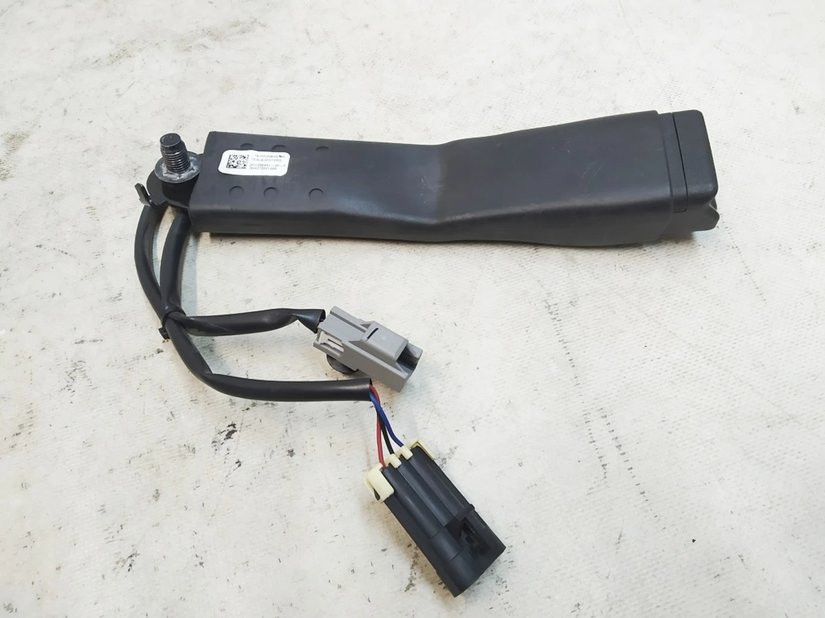 4 MSX- LEFT HAND DRIVE 1ST ROW BUCKLE, BLK, PASSENGER-US damaged Tesla model S, model S REST, model X 1005991-05-I