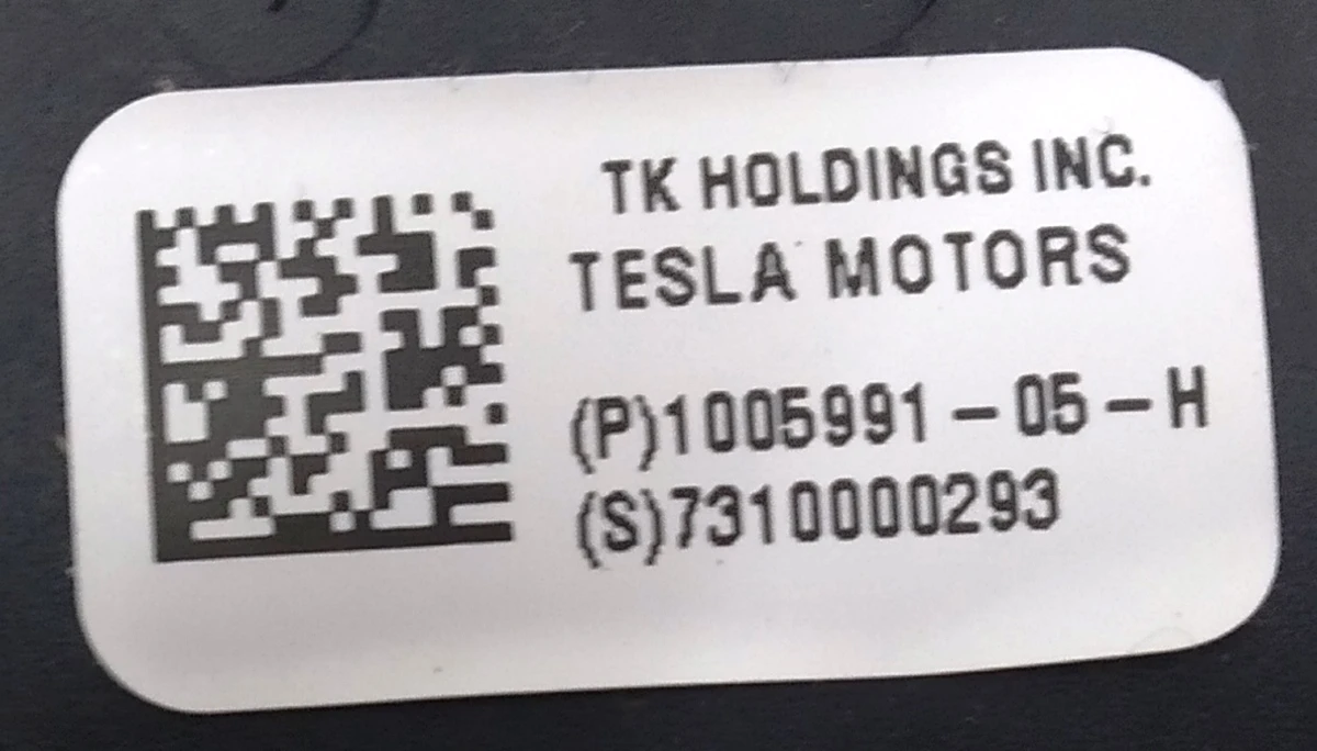 8 Замок ремня безопасности пассажирского сиденья BLK Tesla model S, model S REST, model X 1005991-05-I