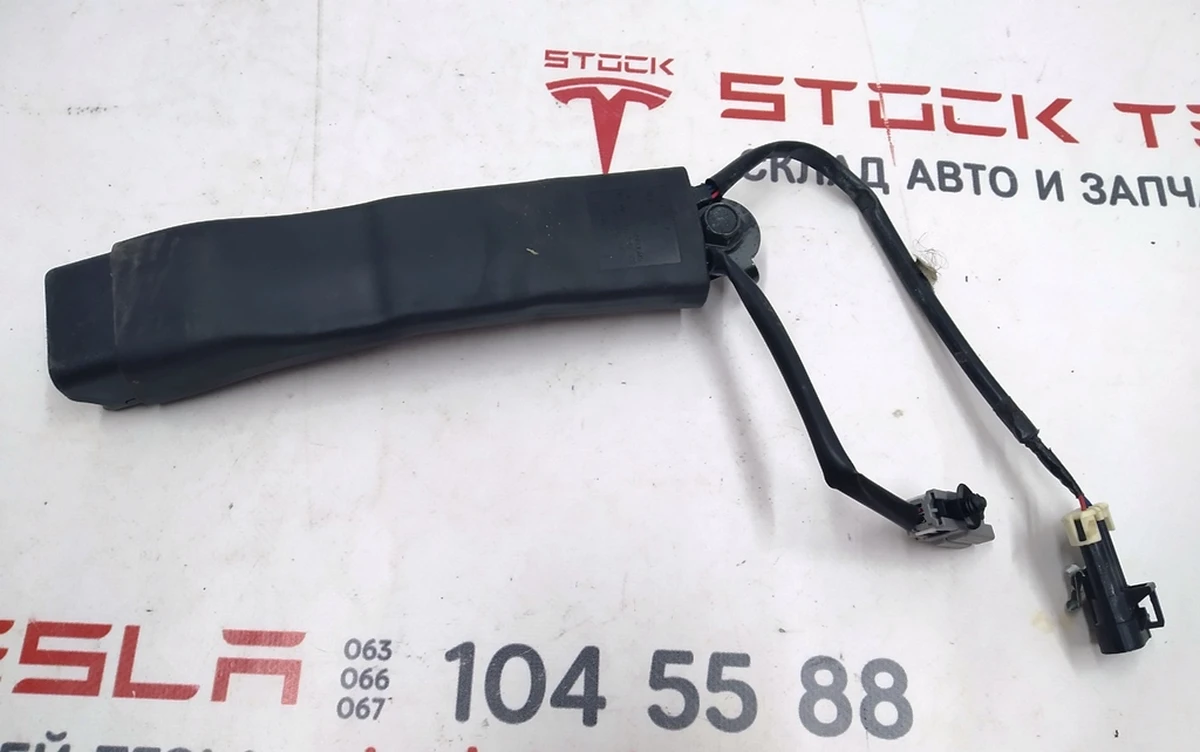8 Замок ремня безопасности пассажирского сиденья BLK Tesla model S, model S REST, model X 1005991-05-I