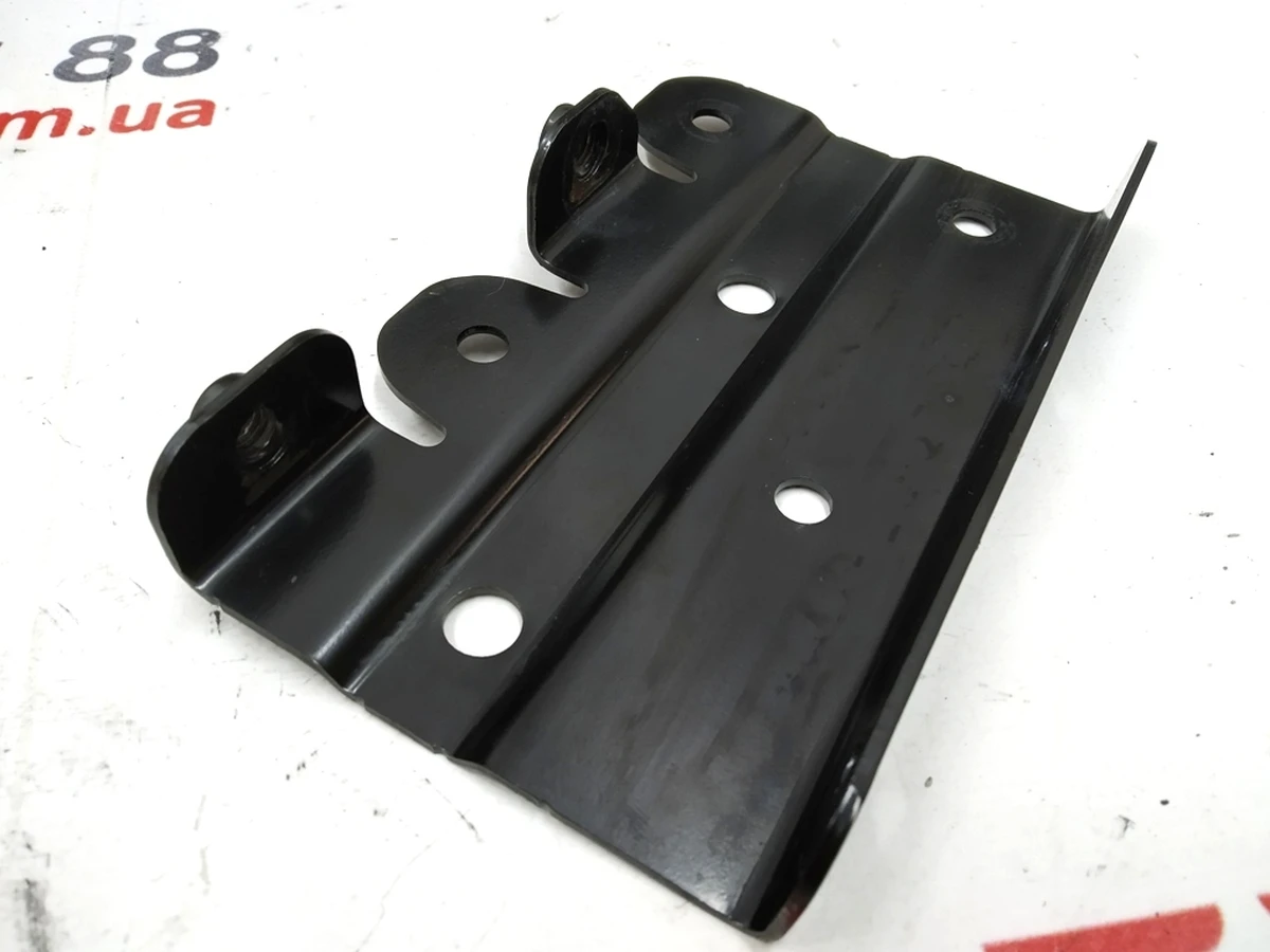 2 Кронштейн кондиціонера компресора верхній Tesla model S 1006079-00-D