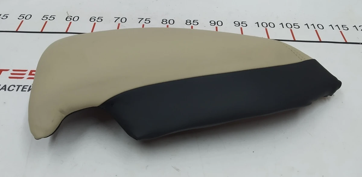 5 Seat cushion 2nd row right PREM TAN Tesla model S, model S REST 1006426-03-A