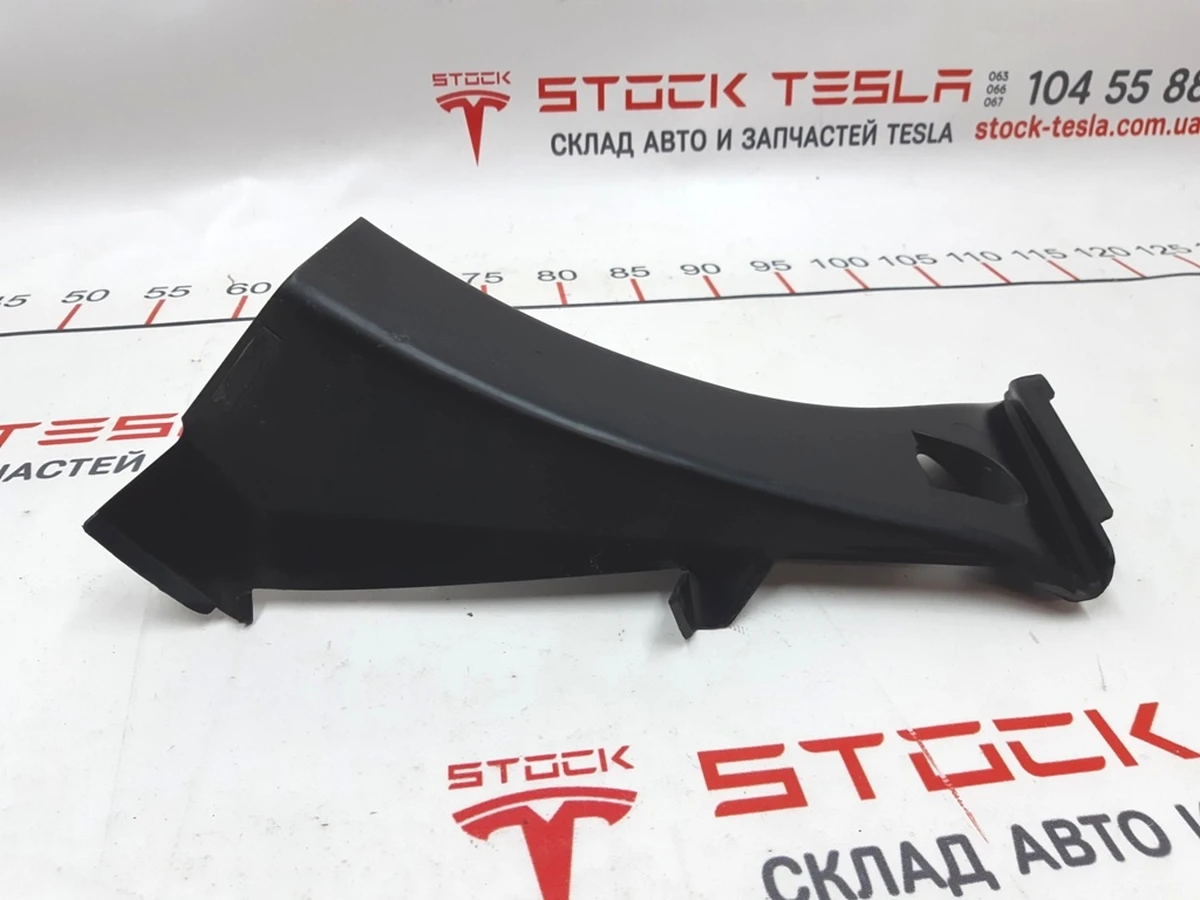21 TRIM LIFTGATE TROUGH RH Tesla model S, model S REST 1021438-00-D