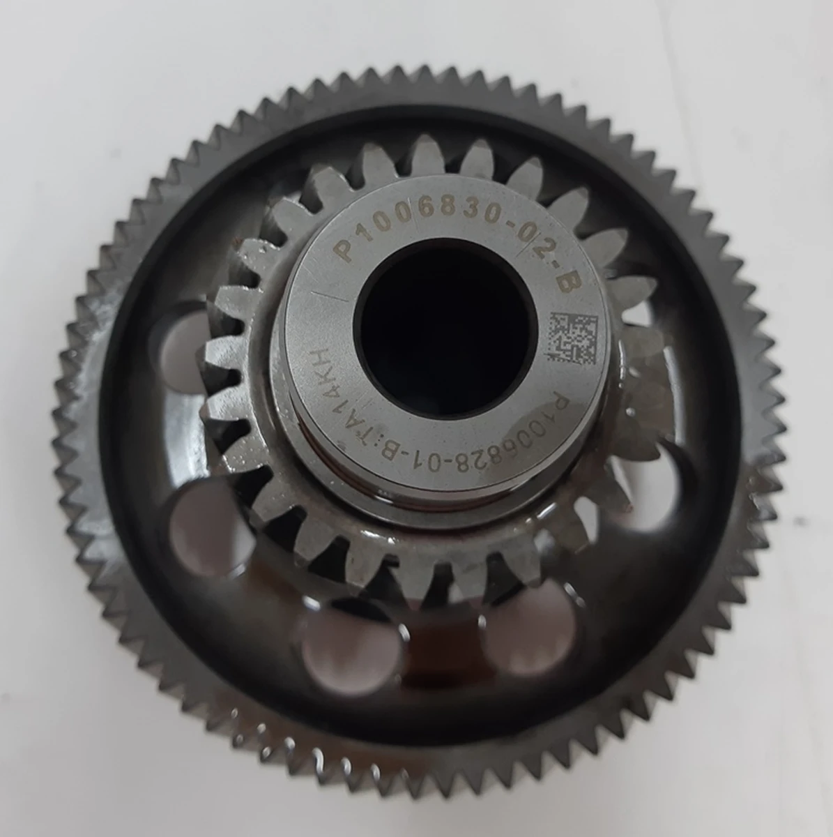 1 Промежуточный вал редуктора в сборе с подшипником SPORT Tesla model S, model S REST 1006830-02-B