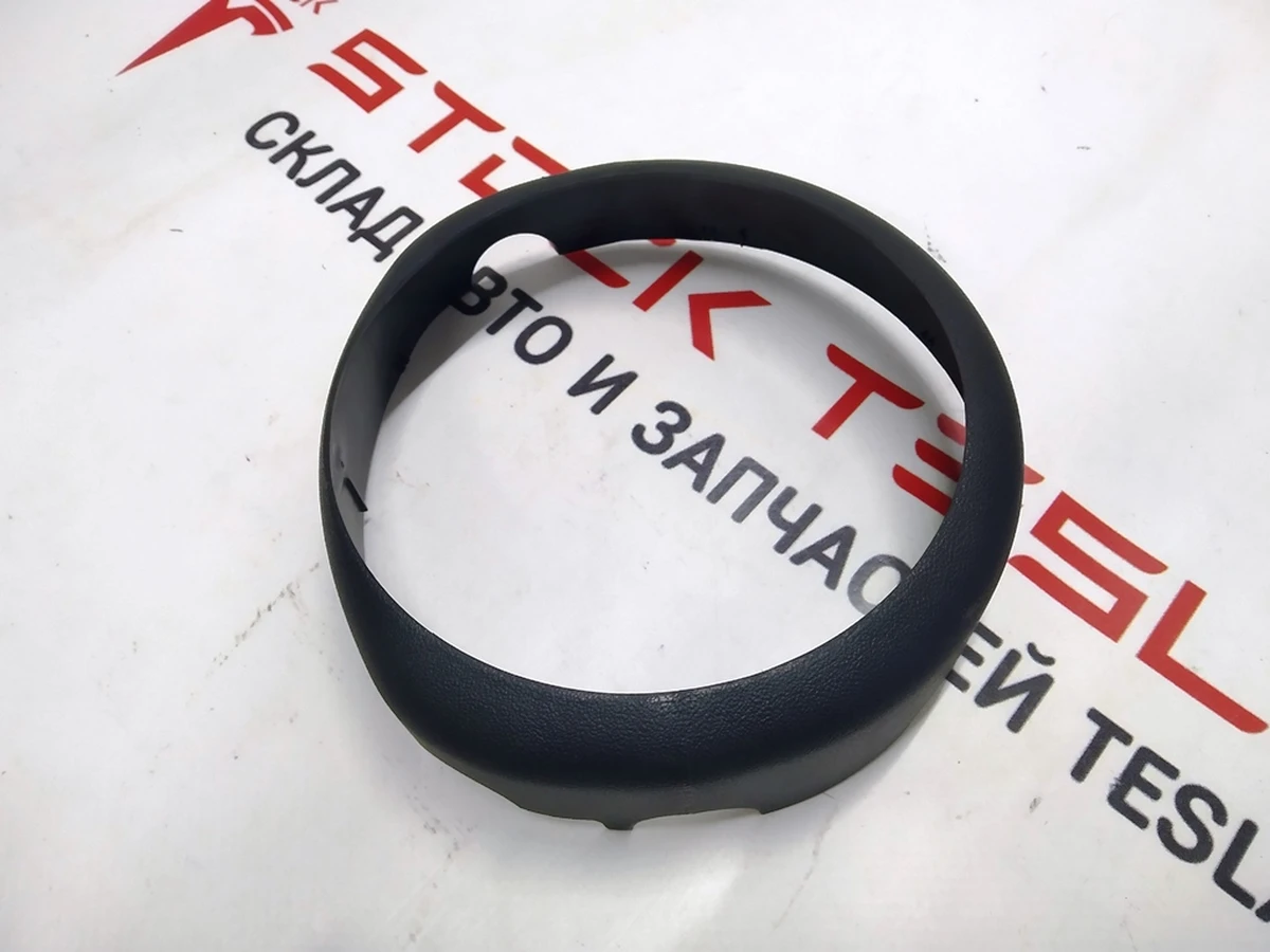 33 Кільце верхнє кожуха модуля управління рульовою колонкою Tesla model S 1007009-00-D