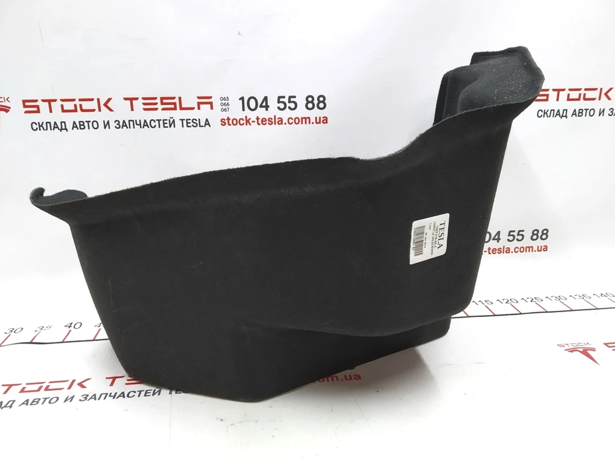 4 Оздоблення боксу підкапотного ліва частина Tesla model S 1007319-00-F