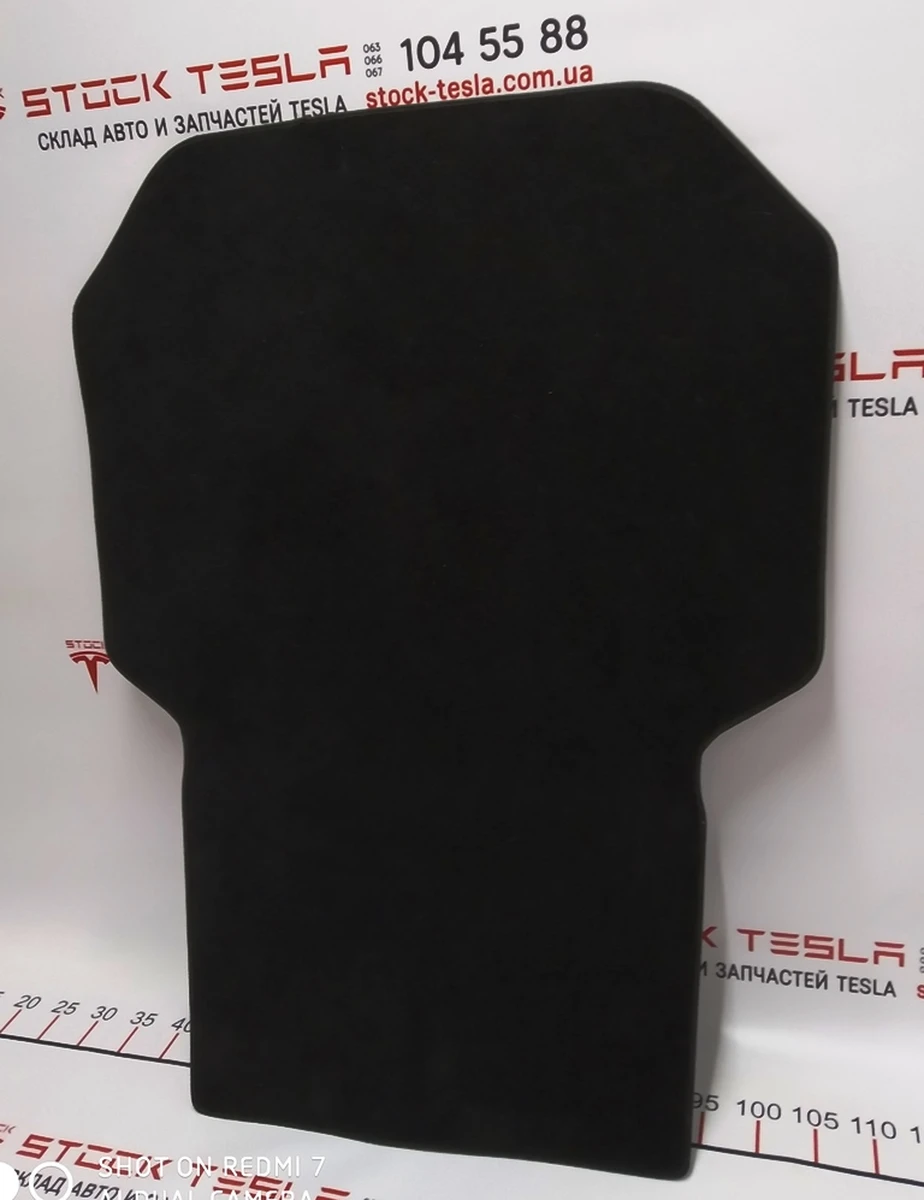 7 Килимове покриття боксу подкапотного RWD Tesla model S 1007325-00-E