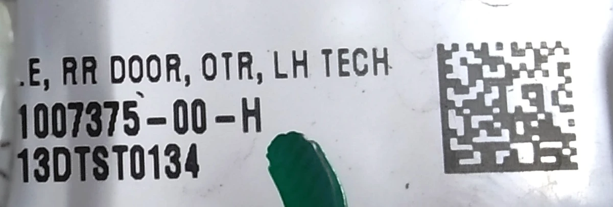 1 Механизм ручки наружной задней левой в сборе GEN 1 (без внутреннего уплотнителя) Tesla model S 1135722-S0-A