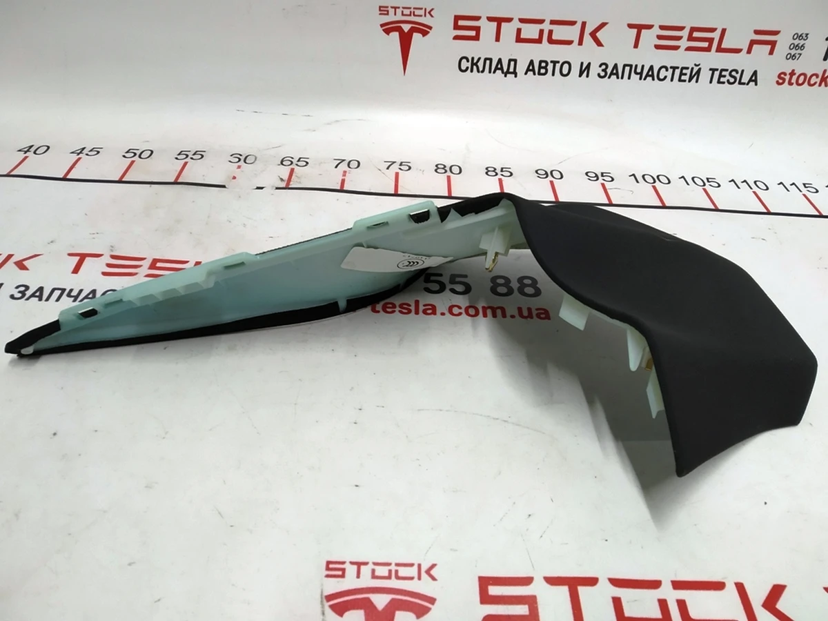 14 Pillar trim C left PROV BLK Tesla model S REST 1007457-04-C