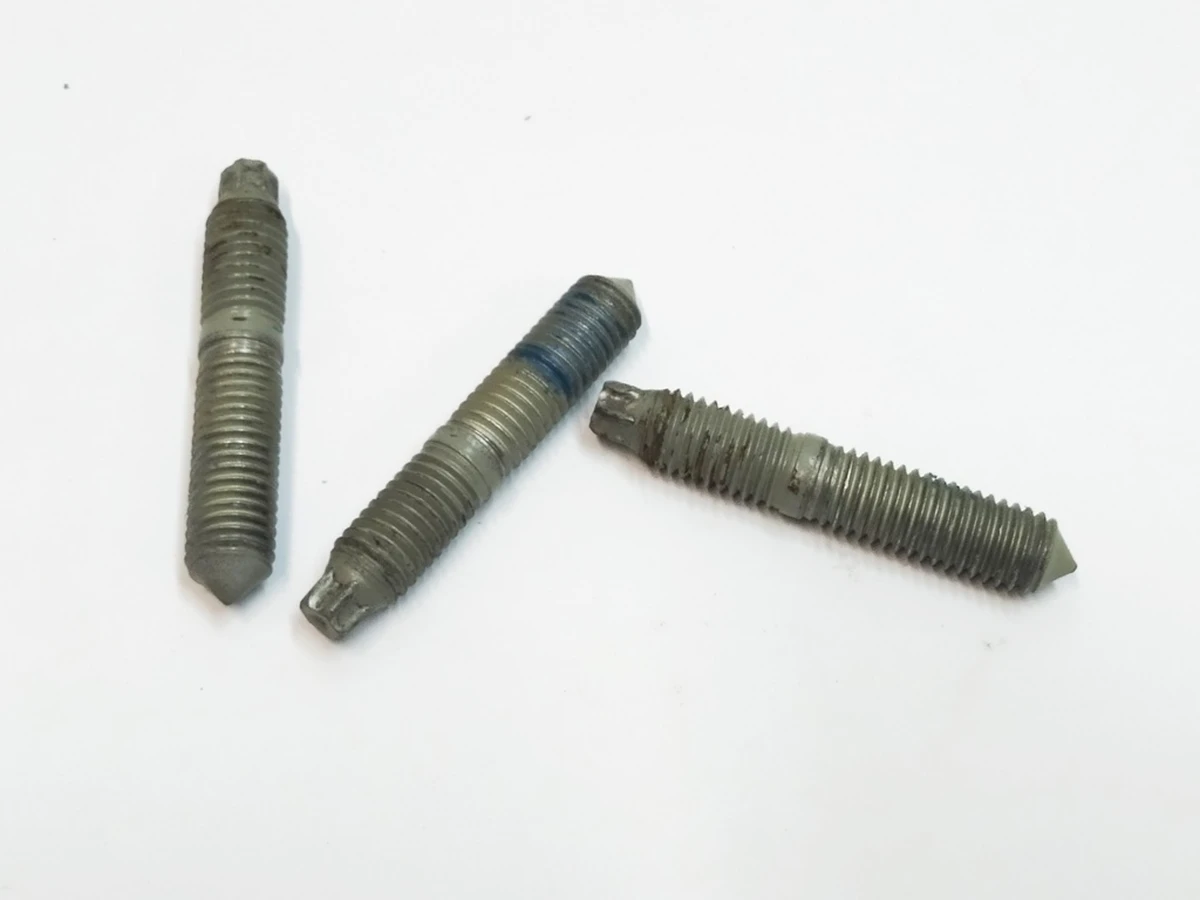 5 Шпилька крепления заднего амортизатора M10X1.5X60  оцинкованная Tesla model S, model S REST 1007510-00-B