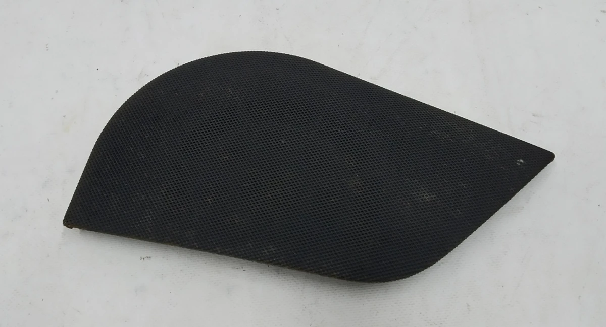 34 Rear left door speaker cover (corroded) Tesla model S, model S REST 1007709-00-C