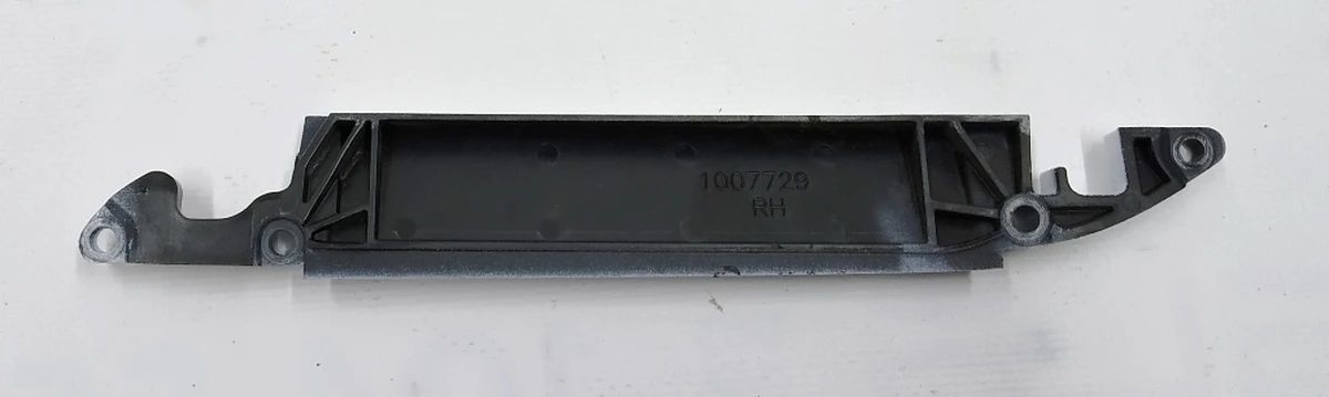 11 Front/Rear Right Outer Door Handle Plate PBCW Tesla model S, model S REST 1007729-00-D