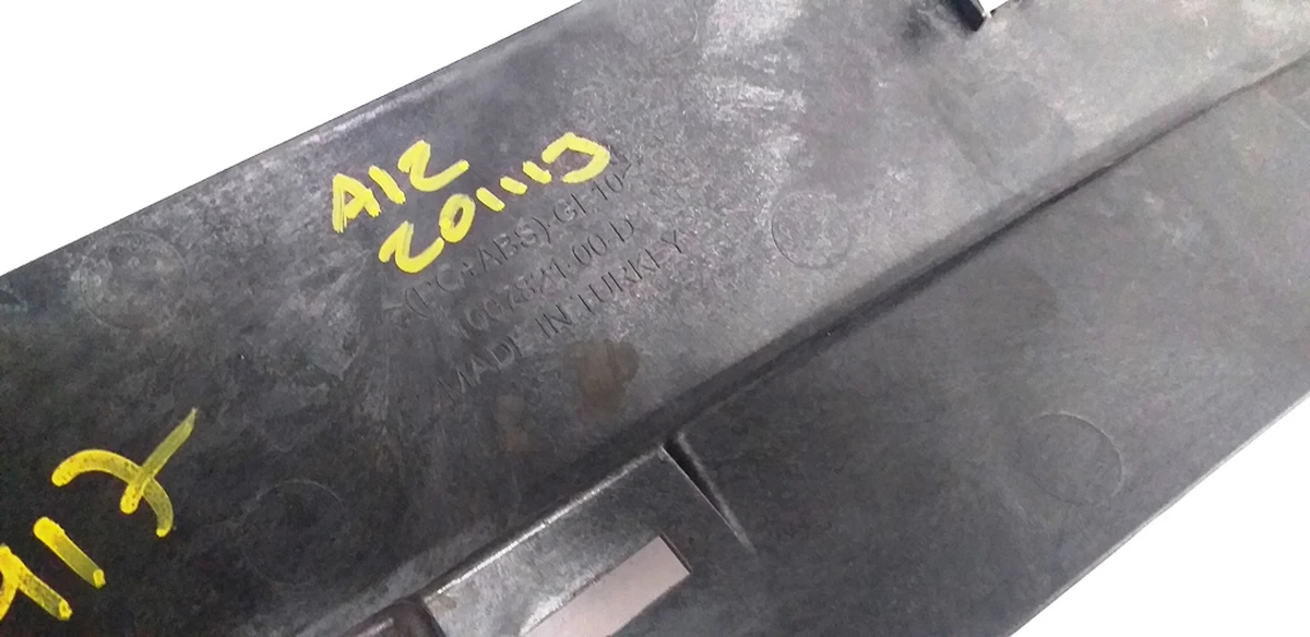 23 NSTRUMENT PANEL FINISHER ASSEMBLY - COMPLETE SET OBECHE OPEN PORE VERTICAL (with damage) Tesla model S, model S REST 1004518-05-F