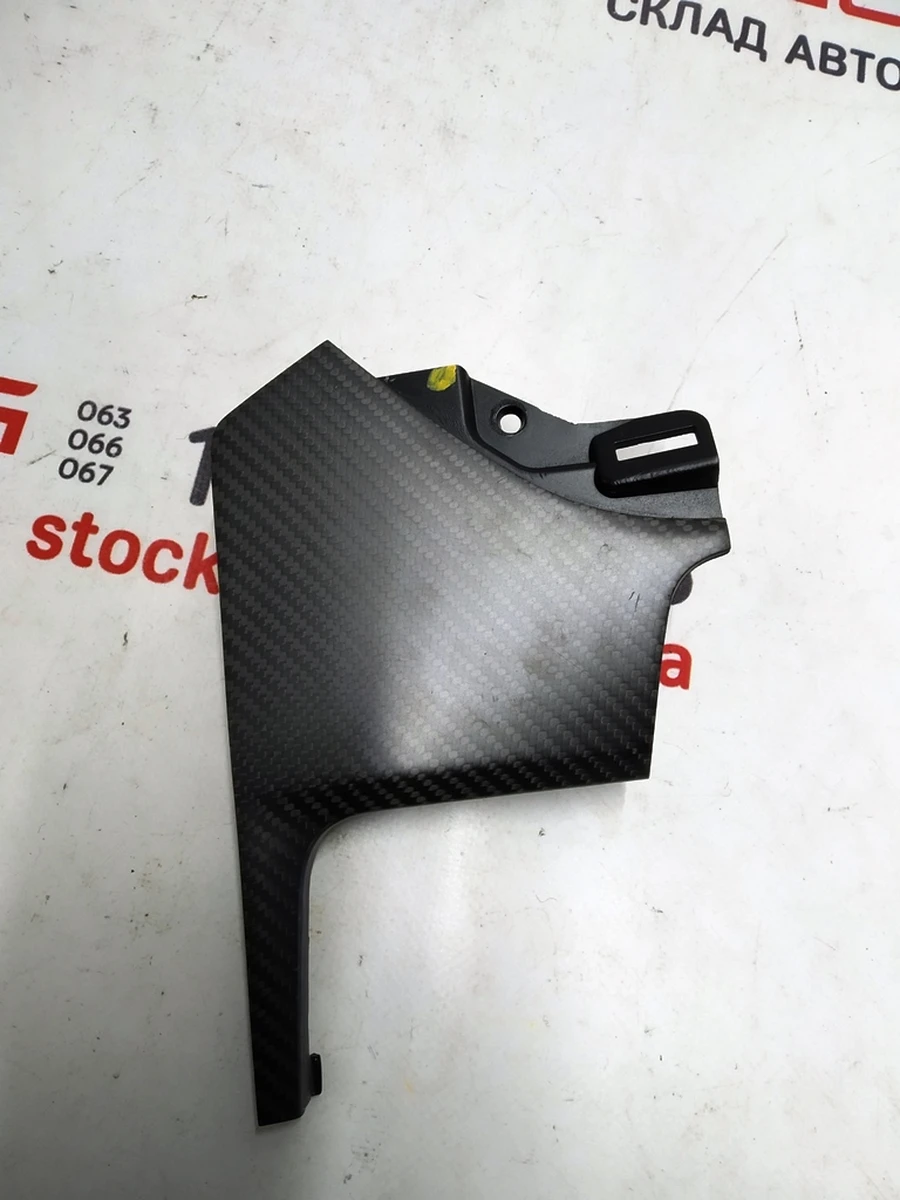 23 Декоративная накладка центральной панели водительская правая D-CARBON FIBER Tesla model S REST, Tesla model X 1004518-11-I