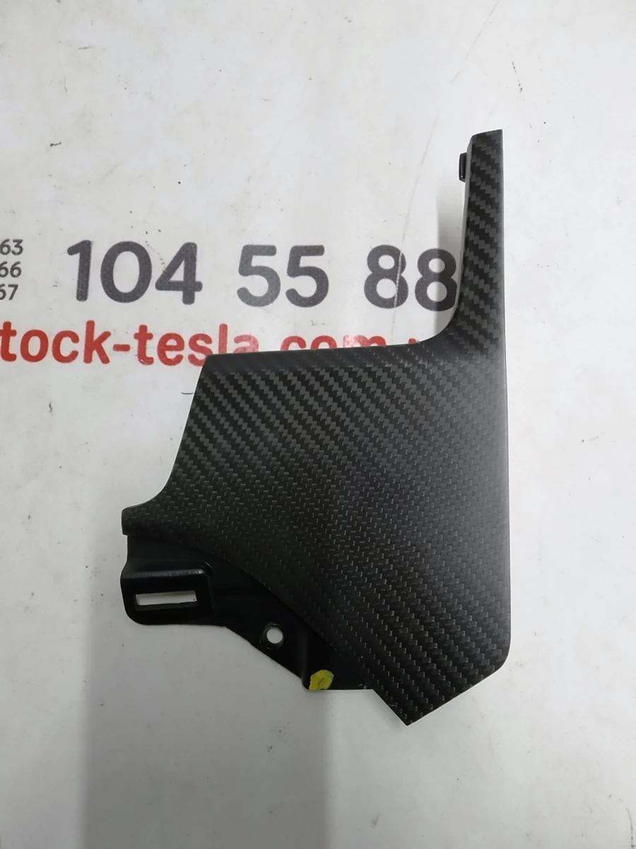 23 Декоративная накладка центральной панели водительская правая D-CARBON FIBER Tesla model S REST, Tesla model X 1004518-11-I