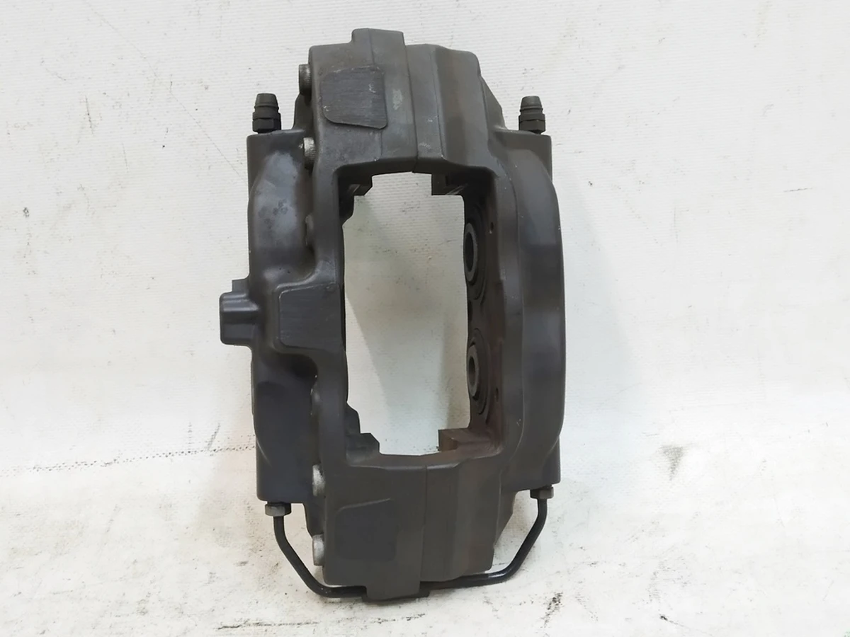 1 Rear brake caliper without pads - Right BREMBO (Czech) 20.8661.01 Tesla Model S, Model S REST, Model X 1042642, 1027644
