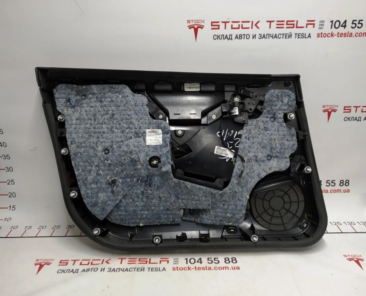 3 Front Right Door Map Assembly PUR BLACK PUR MOJAVE Tesla model S, model S REST 1007936-22-M