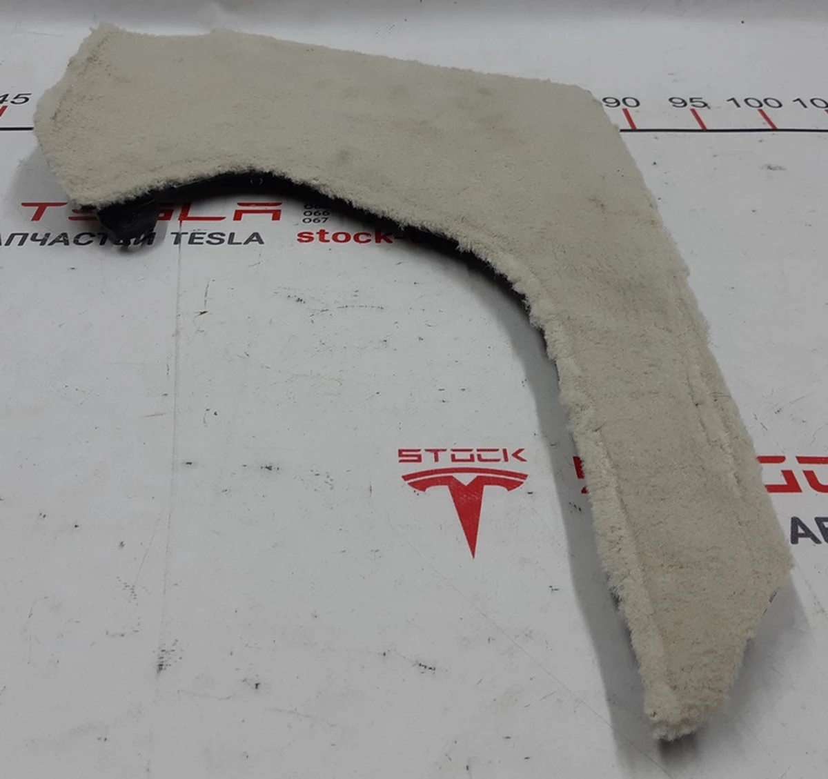 6 Center console trim right front light Tesla model S REST 1008244-01-I