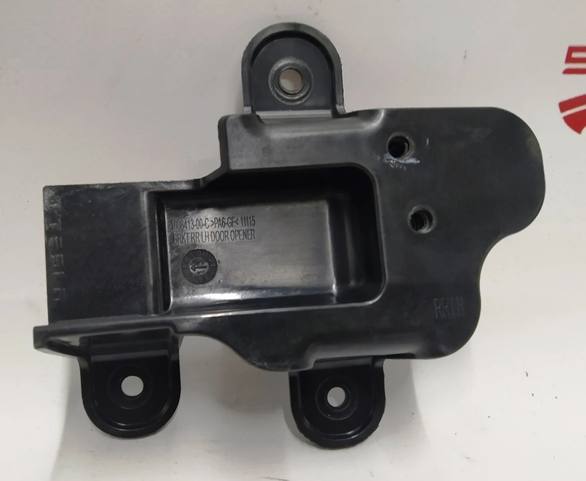 7 DOOR OPENER BRACKET - LEFT REAR Tesla model S, model S REST 1008413-00-C