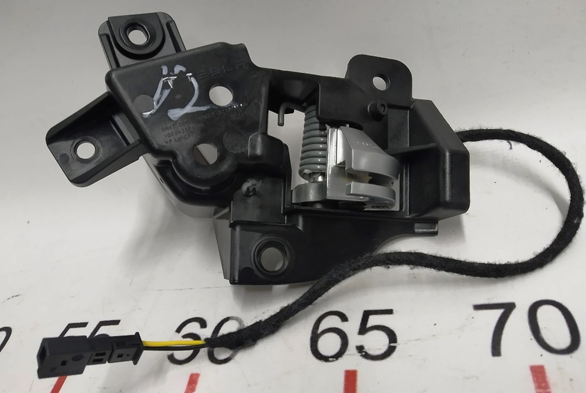 10 Door opening handle inner rear left assembly Tesla model S, model S REST 6007505-00-F