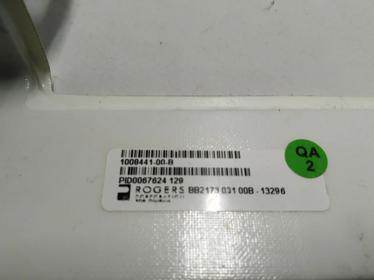 Високовольтна шина клемми "Мінус" контактора основної батареї Tesla model S 1008441-00-B