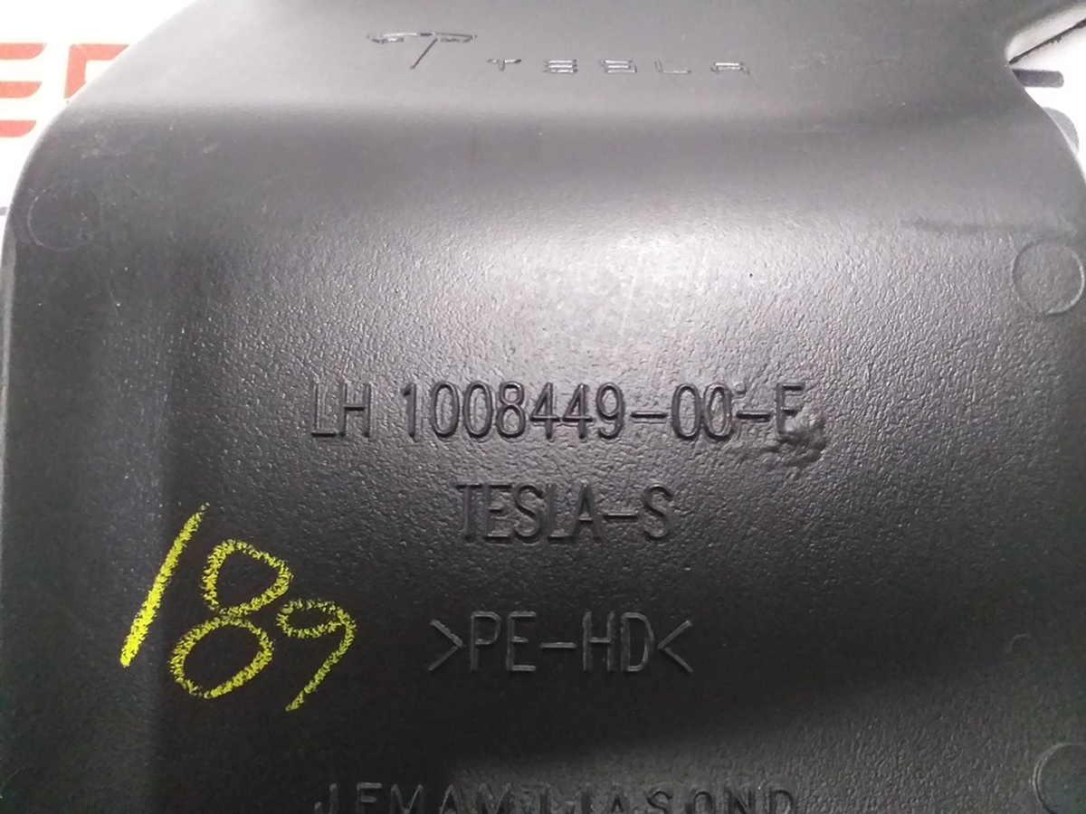 15 Повітропровід салону нижній лівий Tesla model S, model S REST 1008449-00-I