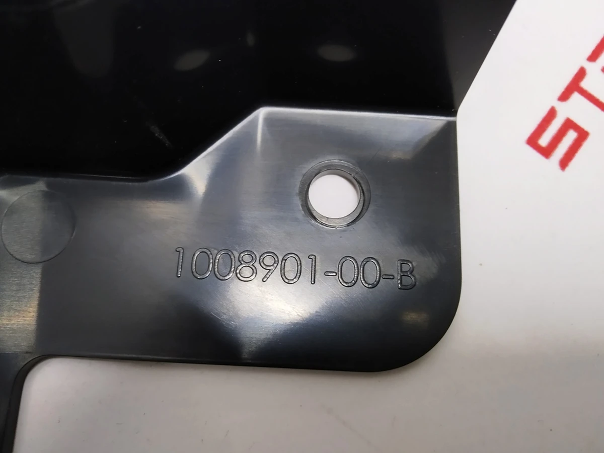 4 BRACKET,ECU,PARK BRAKE PWR LIFTGATE Tesla model S, model S REST 1051906-00-A