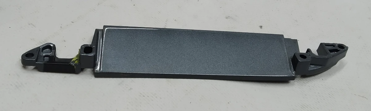 11 Пластина наружной ручки двери передней/задней левая PMTG Tesla model S, model S REST 1008982-00-D